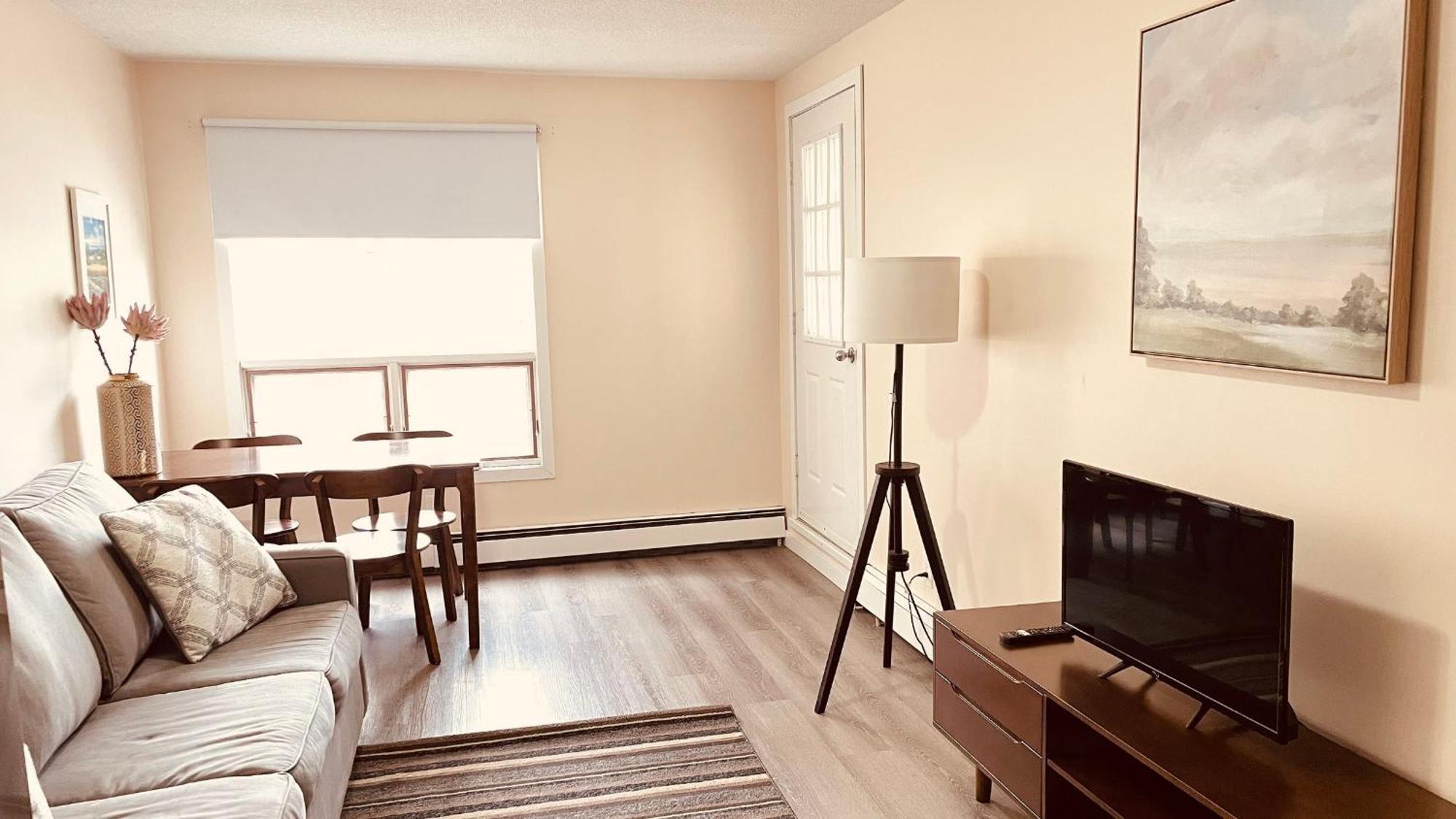 #304 Mountain View 1Br In Canmore Dt Extérieur photo